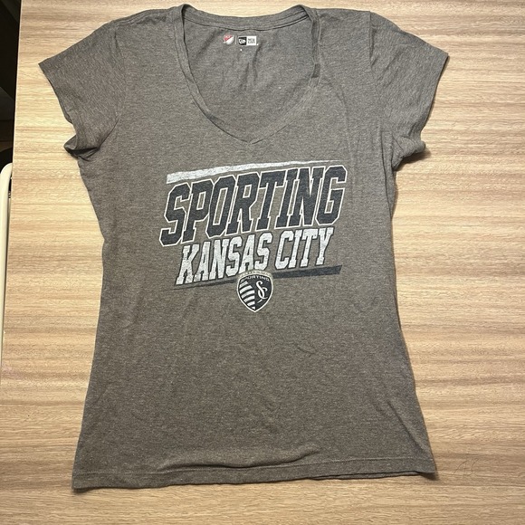 Sporting Kansas City Womens Medium Gray Short Sleeve‎ V-Neck T-Shirt - Picture 1 of 4